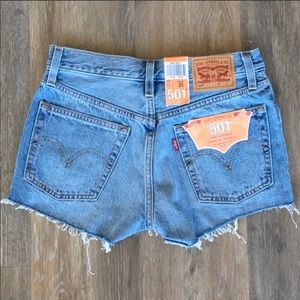Levi’s shorts - NWT